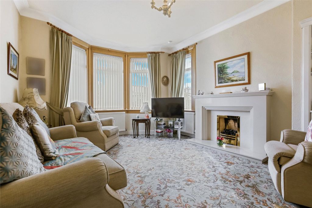 Property photo 2 of 21 Picture No. 03