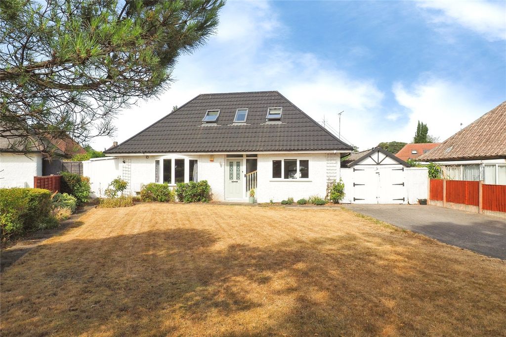 Property photo 1 of 17 Front
