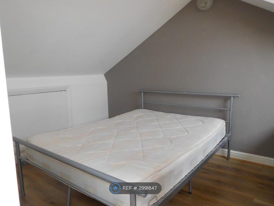Property photo 2 of 4