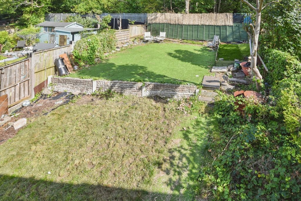 Property photo 2 of 17 Photo