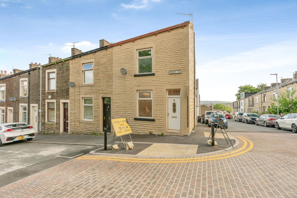 Property photo 1 of 19 Pbox-Img.Jpg