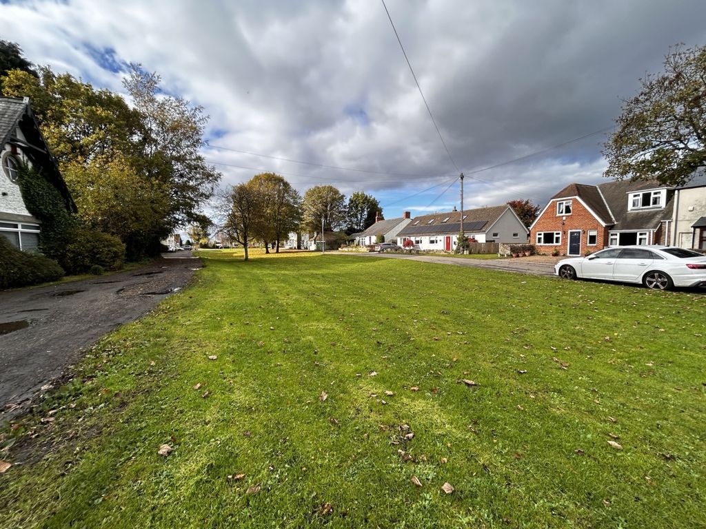 Property photo 1 of 23 Img_4784