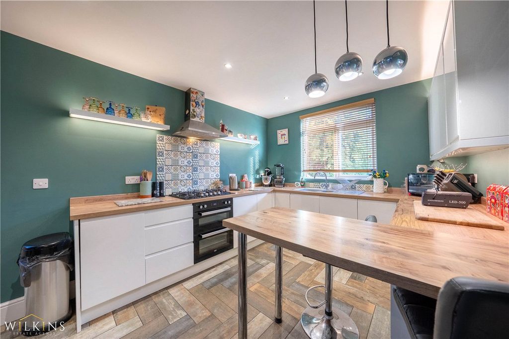 Property photo 2 of 31 Picture No. 38