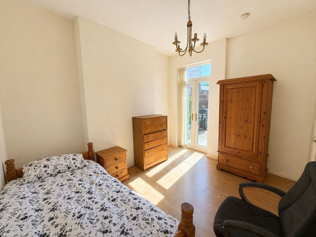 Property photo 2 of 6