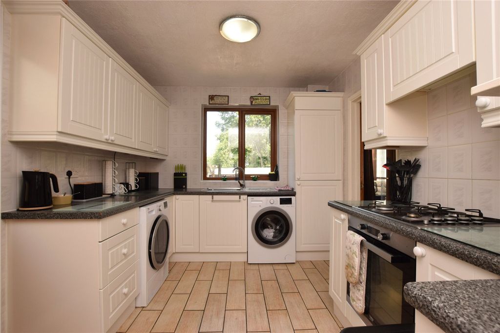 Property photo 3 of 17 Picture No. 03