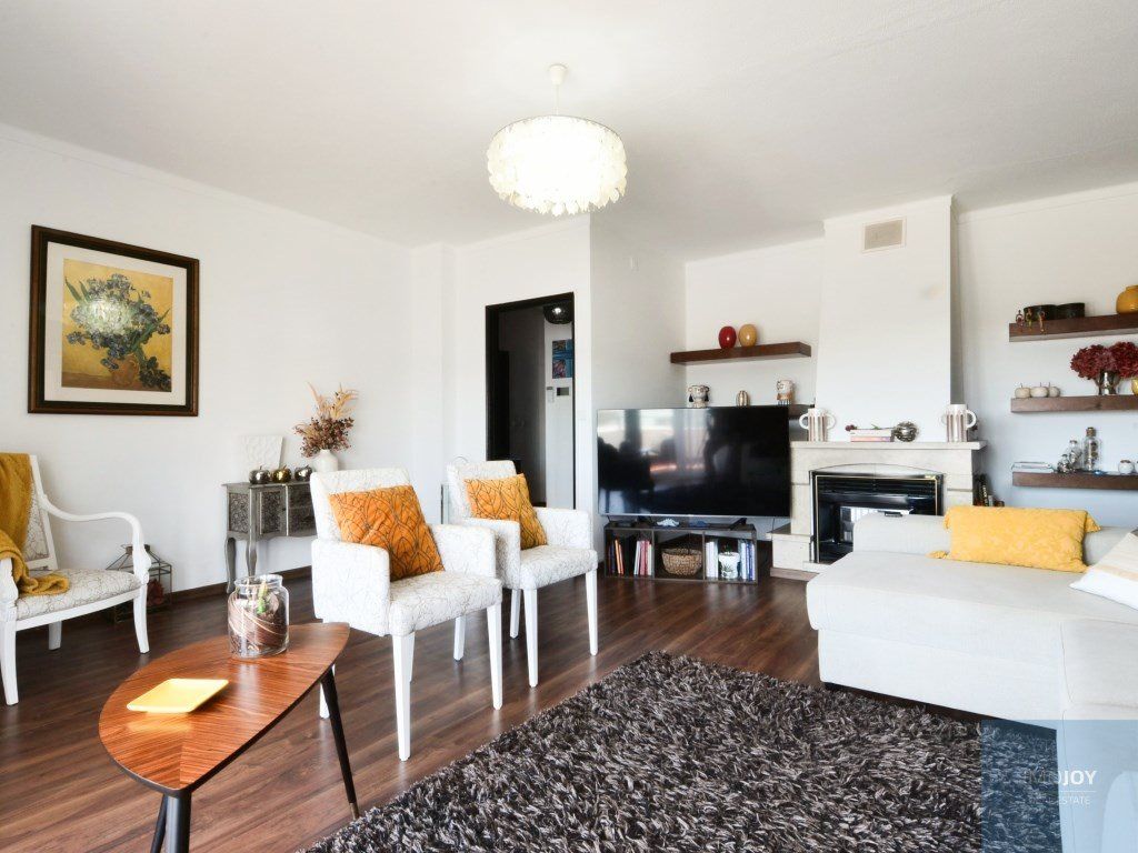 Property photo 1 of 42 Renovated 3 Bedroom Apartment In Nazaré