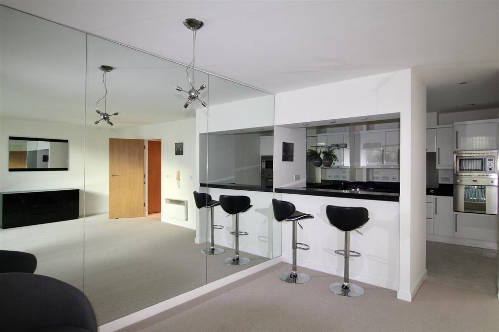 Property photo 1 of 15 Picture No. 13