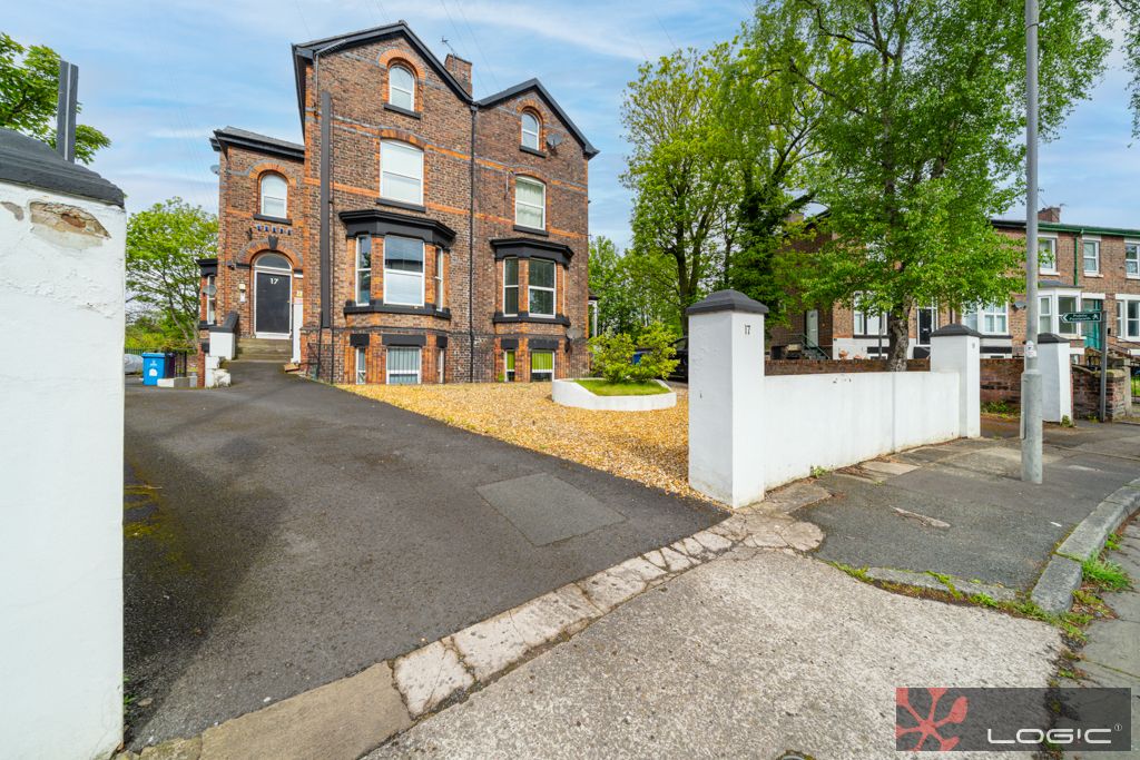 Property photo 1 of 19