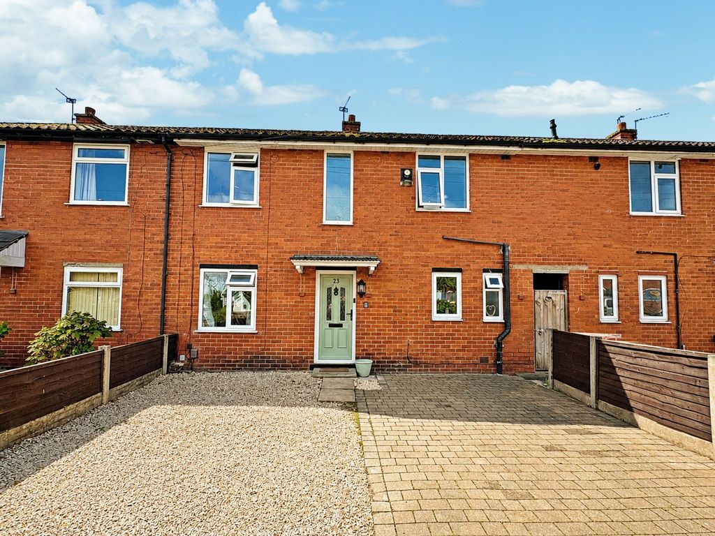 Property photo 1 of 16 External