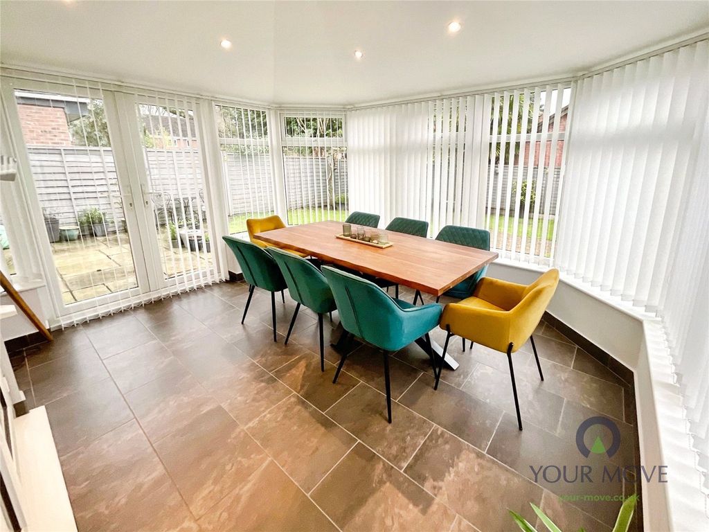 Property photo 3 of 21 Picture No. 12