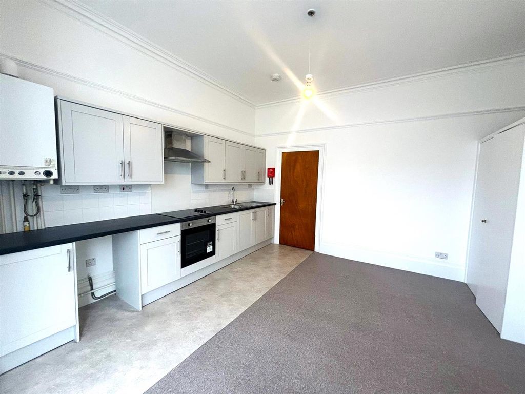 Property photo 3 of 6 Whatsapp Image 2024-03-22 At 11.06.44_Afc6Fee4.Jpg