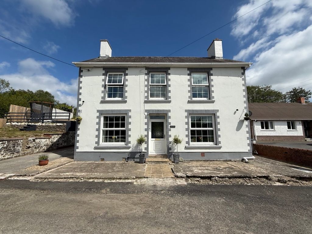 Property photo 1 of 36