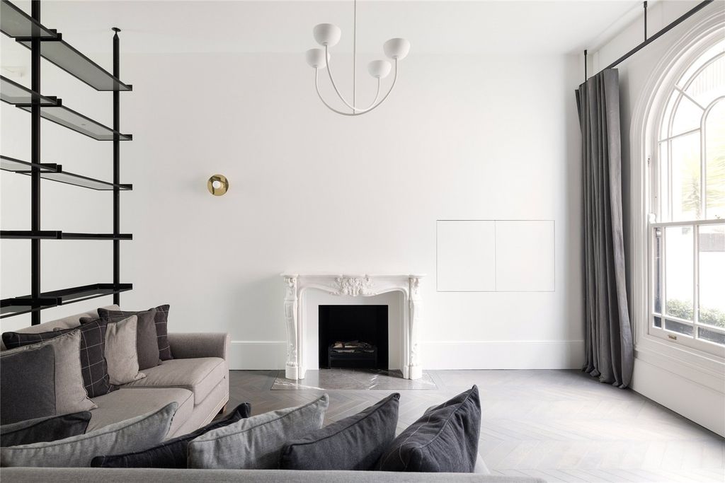 Property photo 1 of 19 Picture No. 03