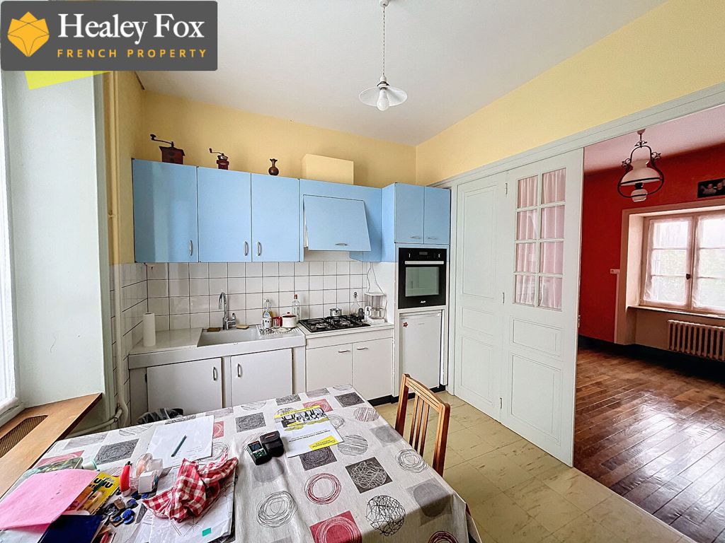 Property photo 3 of 17