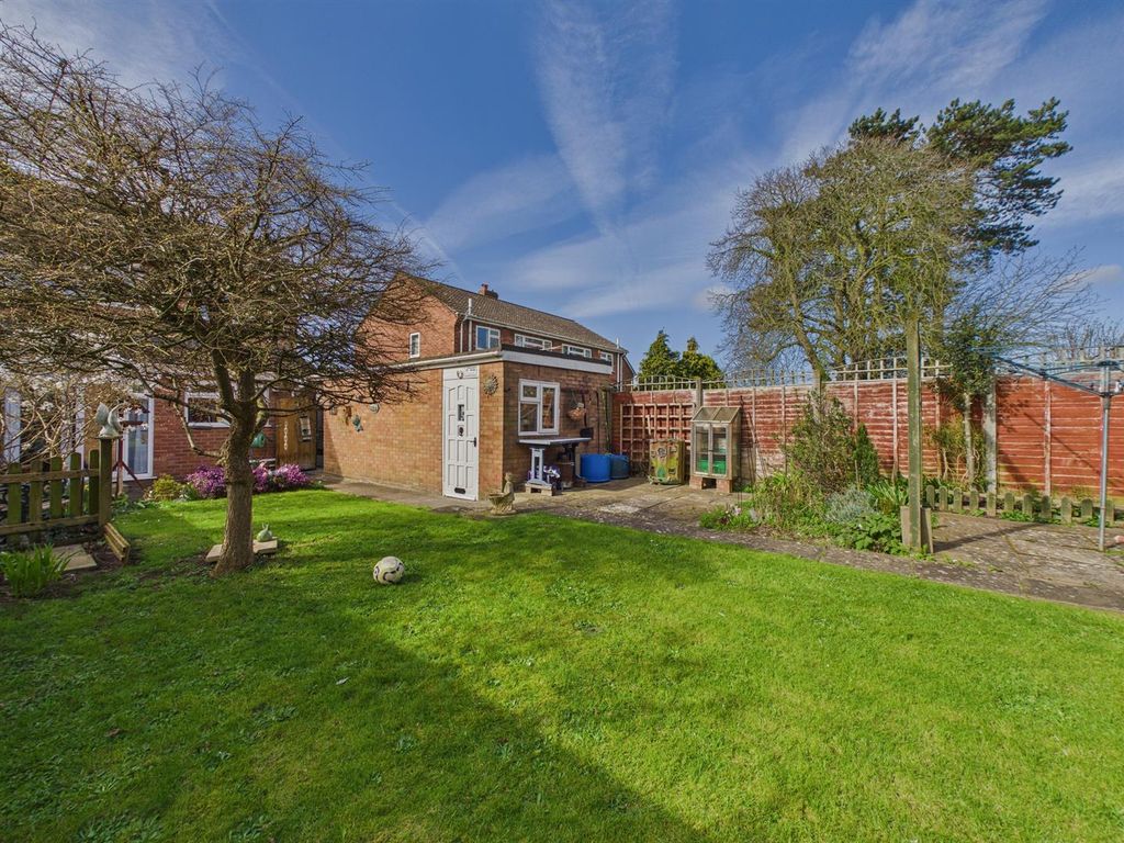 Property photo 2 of 30 Cam03972G0-Pr0286-Still008.Jpg