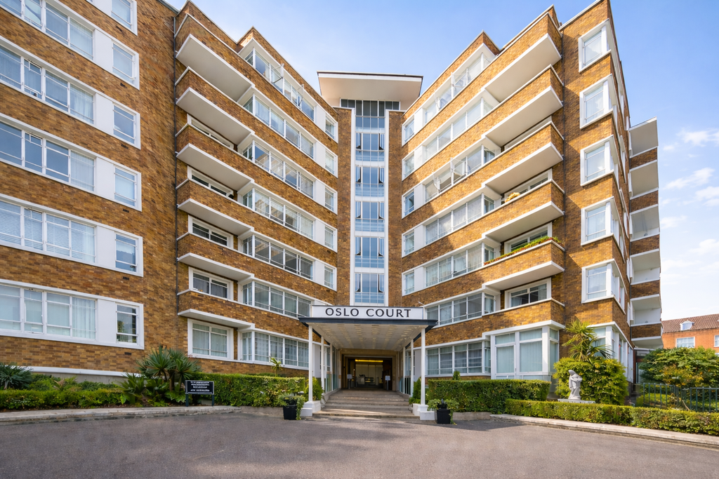 Property photo 1 of 5 Front (Exterior)