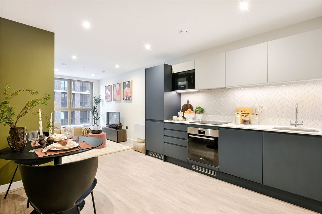 Property photo 1 of 14 Picture No. 04