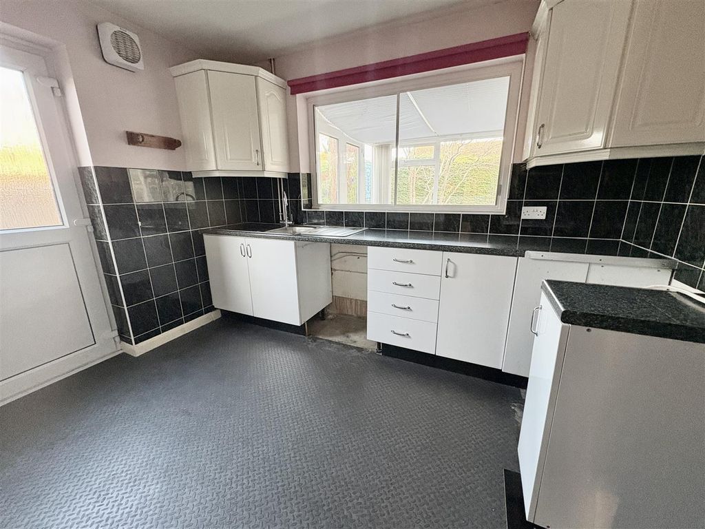 Property photo 3 of 9 Img_8188.Jpeg