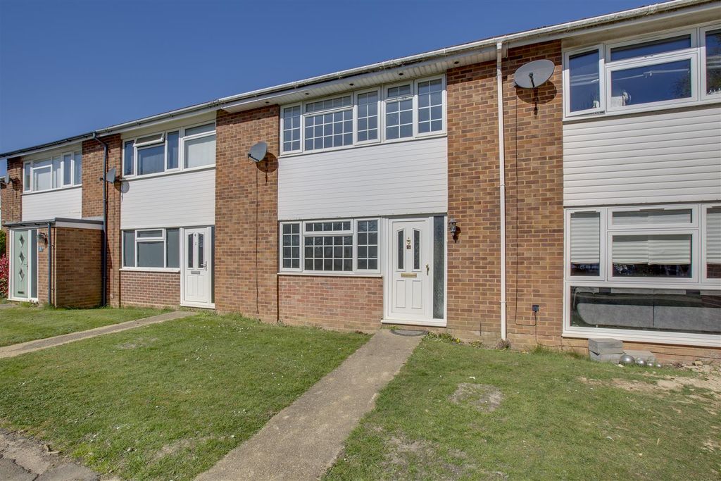 Property photo 1 of 15 5 Ashtree Walk, Hp15 7Tg-15.Jpg
