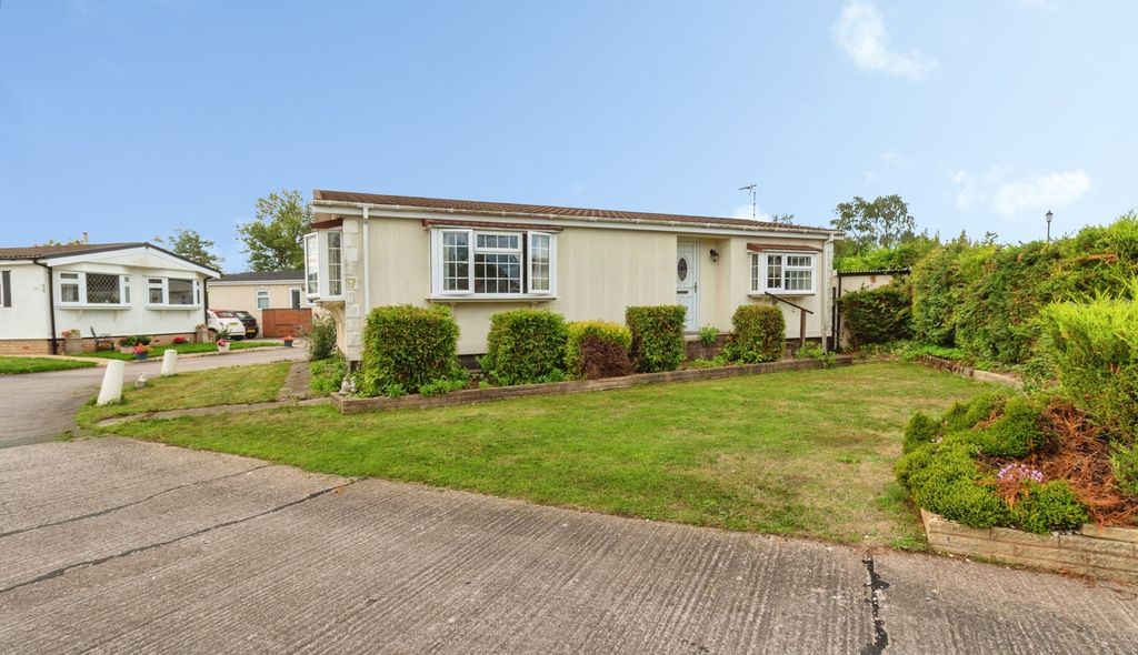 Property photo 2 of 14 Pbox-Img.Jpg