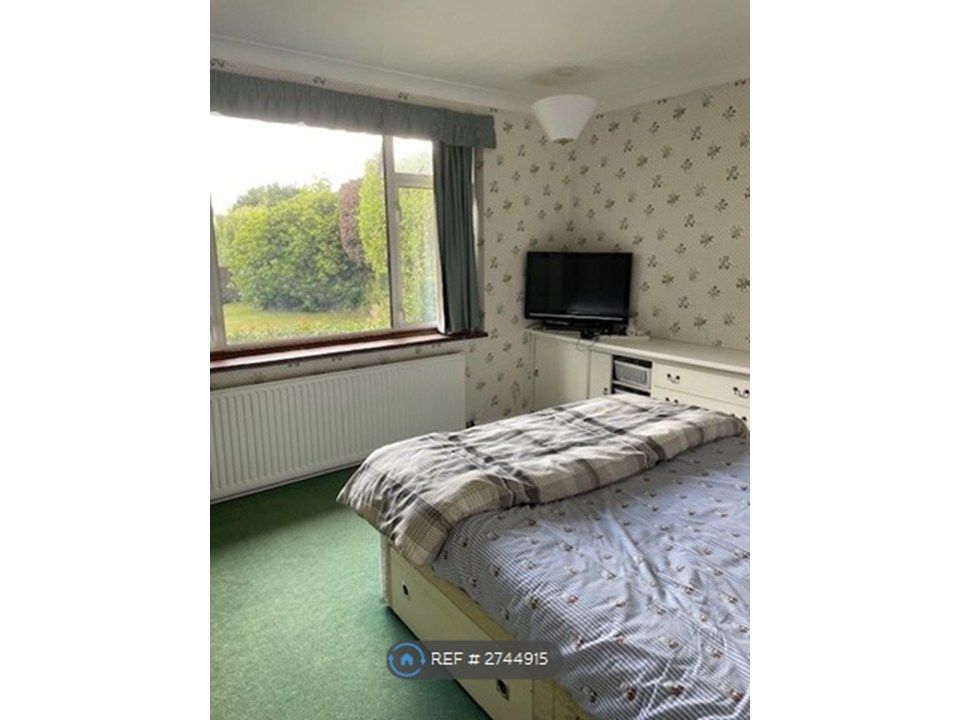 Property photo 3 of 15 One Of The Ground Floor Bedrooms