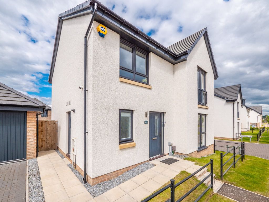 Property photo 2 of 28 Photo 2