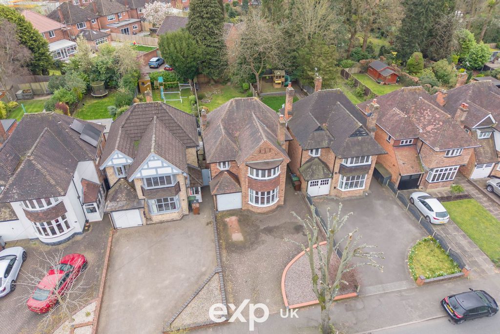 Property photo 2 of 23