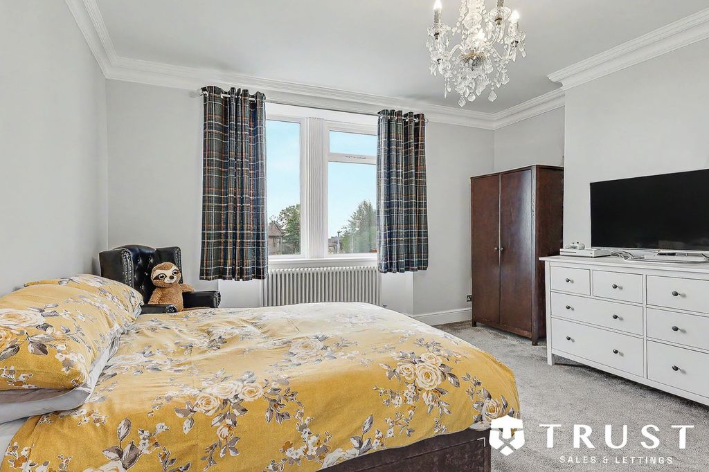 Additional image 53 of 6 bed detached house for saleStation Lane, Birkenshaw BD11