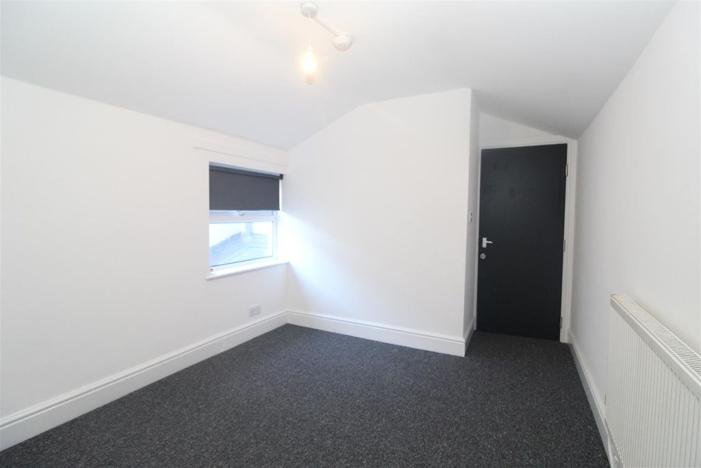 Property photo 3 of 9 Img_0565.Jpg