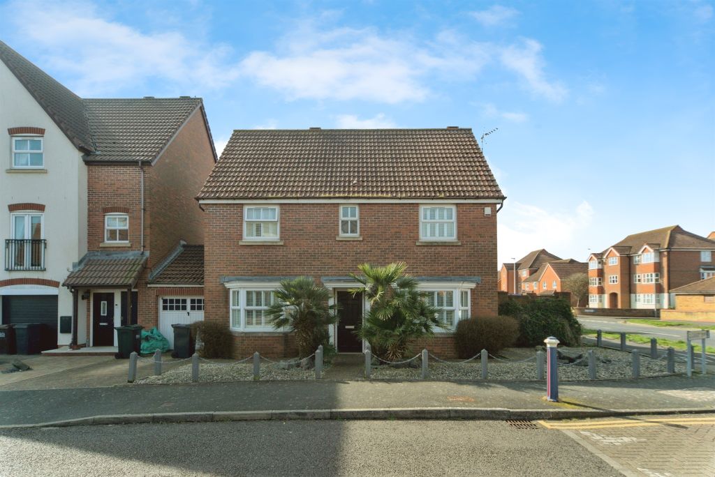 Property photo 1 of 17