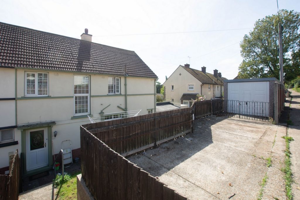 Property photo 2 of 18 Photo 1
