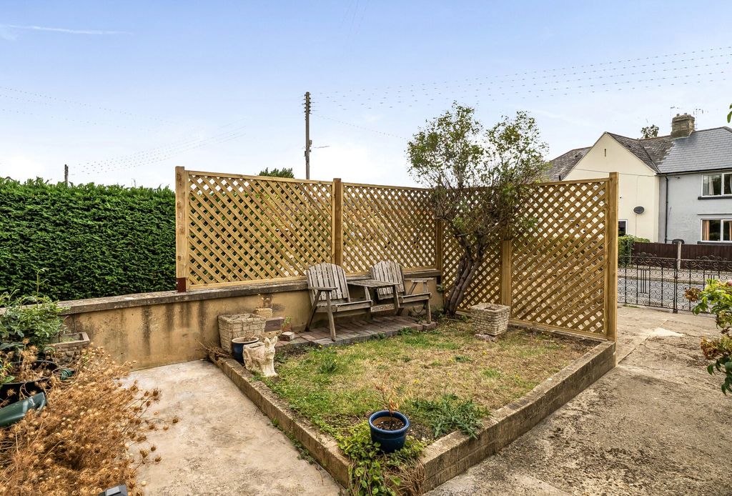 Property photo 2 of 35 Picture No. 36