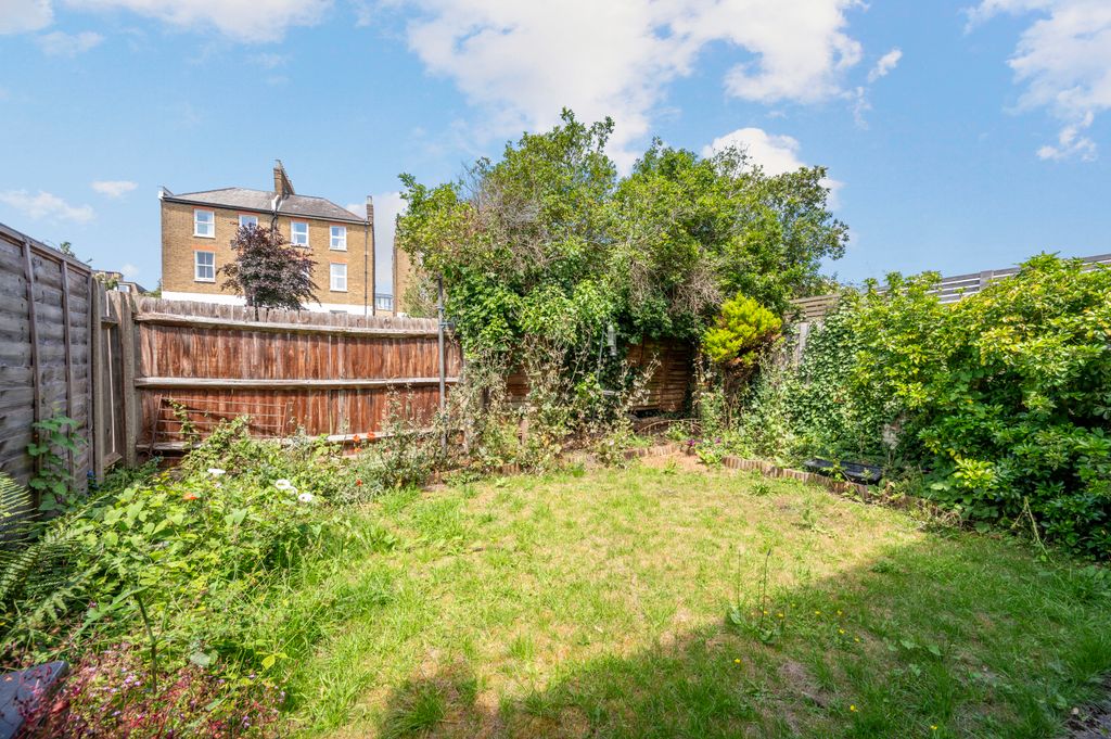 Property photo 3 of 13 Picture No. 08