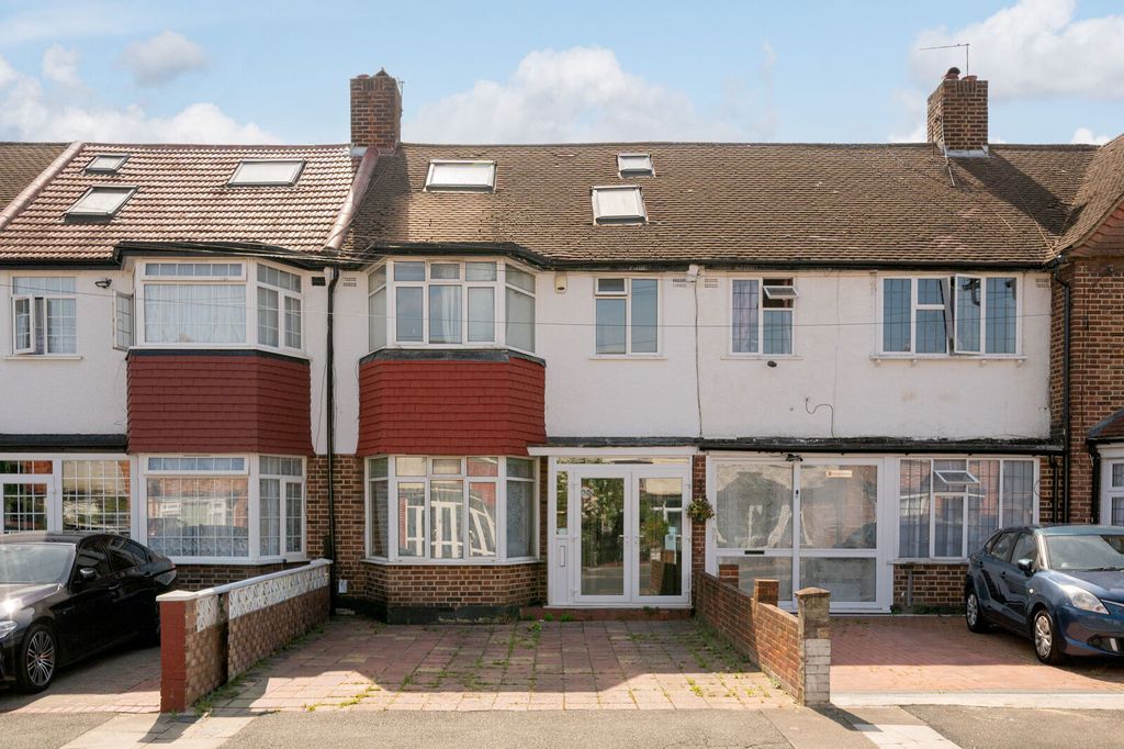 Property photo 1 of 13