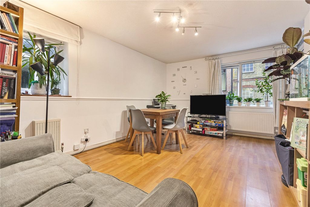 Property photo 2 of 12 Picture No. 05