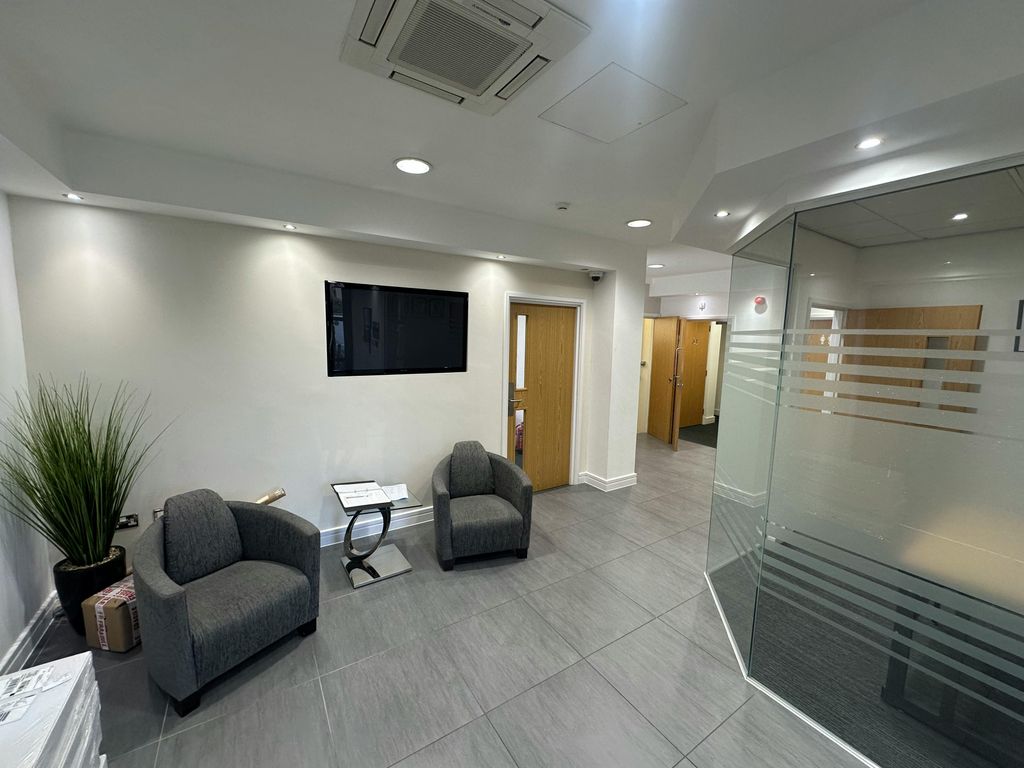 Property photo 2 of 15 Img_9672.Jpeg