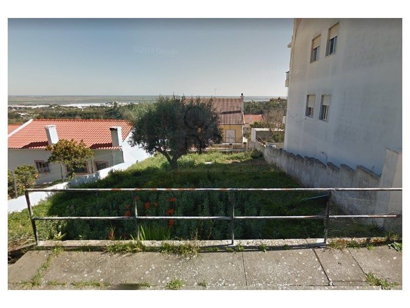 Property photo 1 of 2