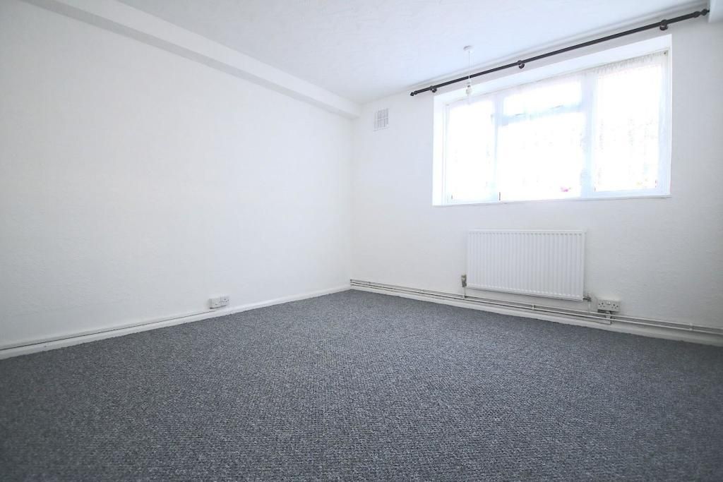 Property photo 3 of 6 178868_30910985_Img_00_0000.Jpeg