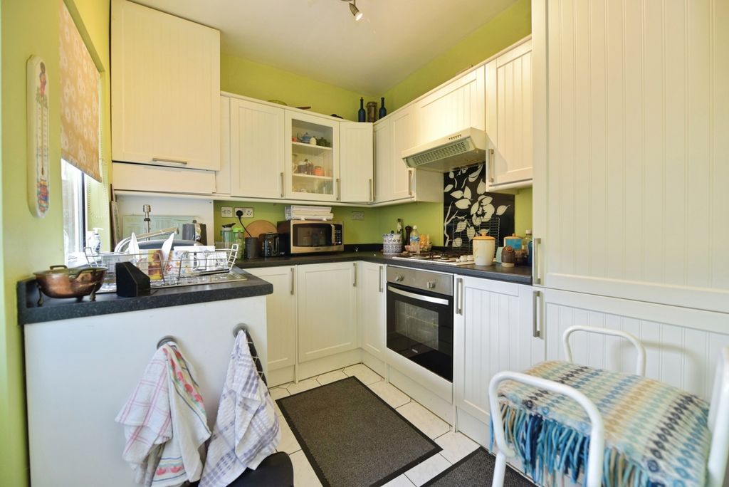 Property photo 3 of 15 Photo