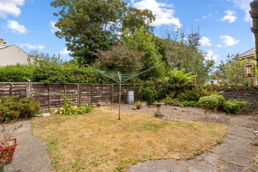 Property photo 2 of 21 Photo 17