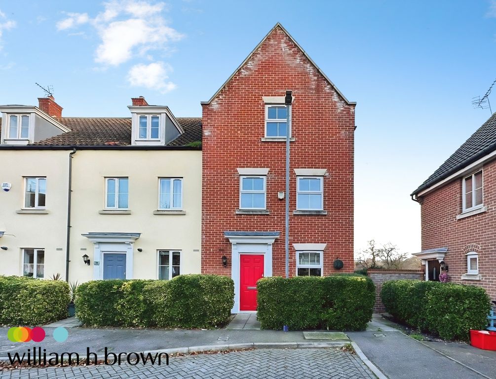 Property photo 1 of 11 View