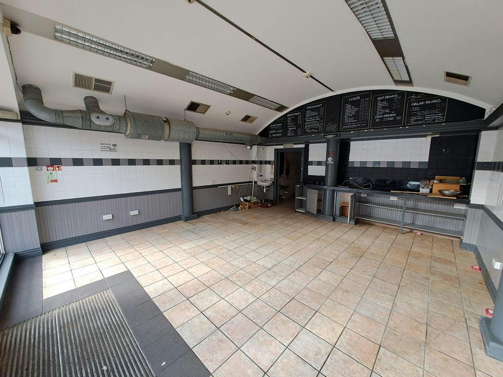 Property photo 3 of 9 1000006731.Jpg