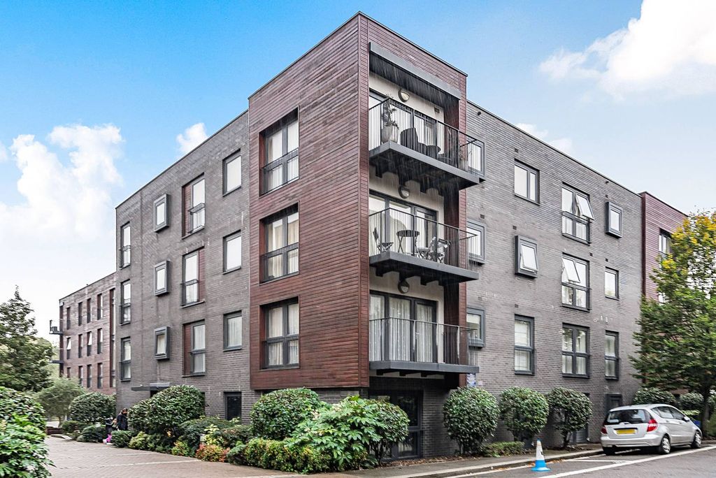 Property photo 2 of 6