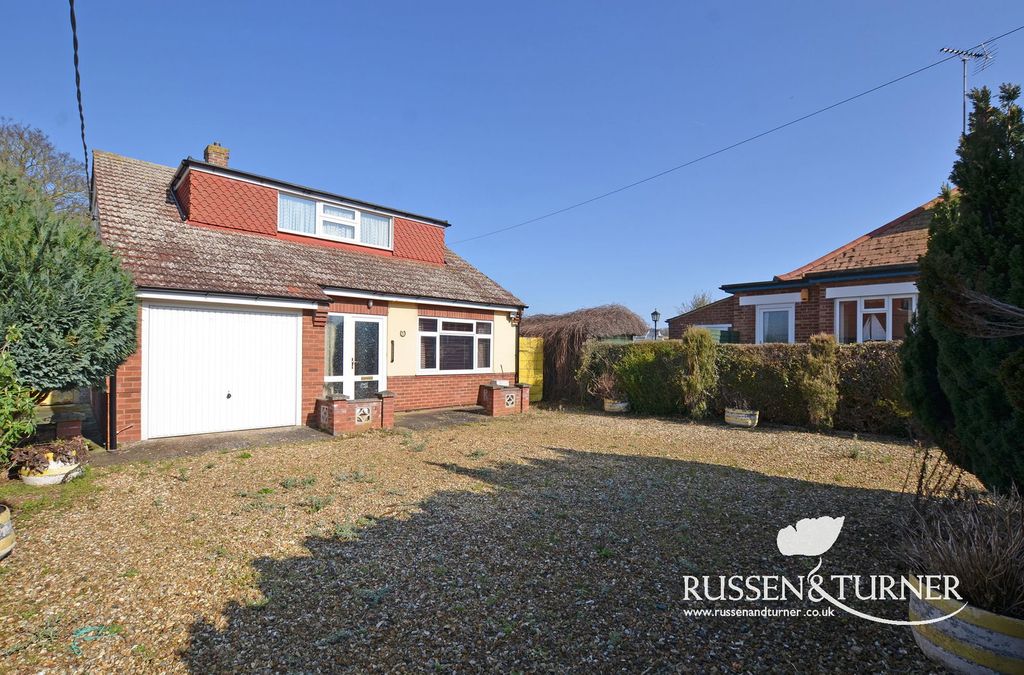 Property photo 1 of 13 1 - Front