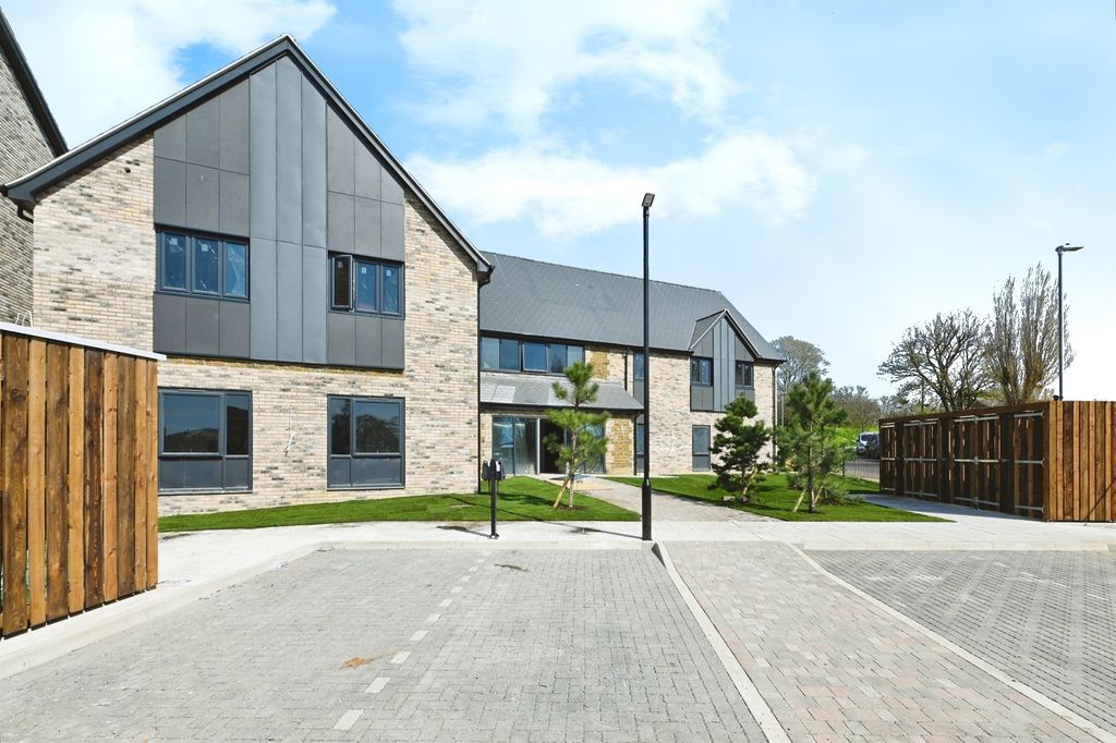 Property photo 3 of 6 Image