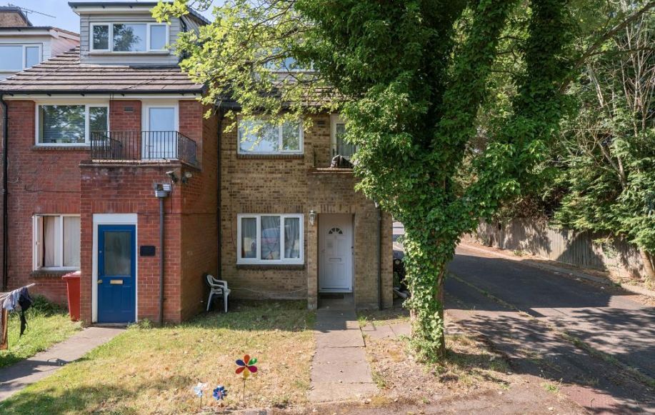 Property photo 1 of 38
