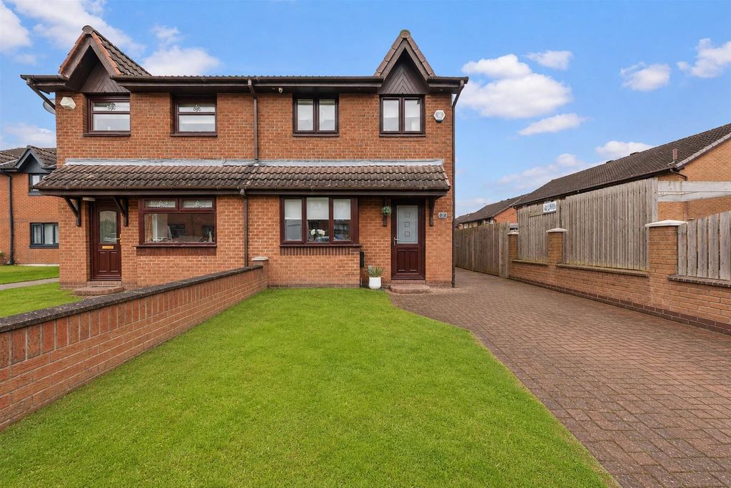 Property photo 1 of 23 2 Centenary (Front).Jpg