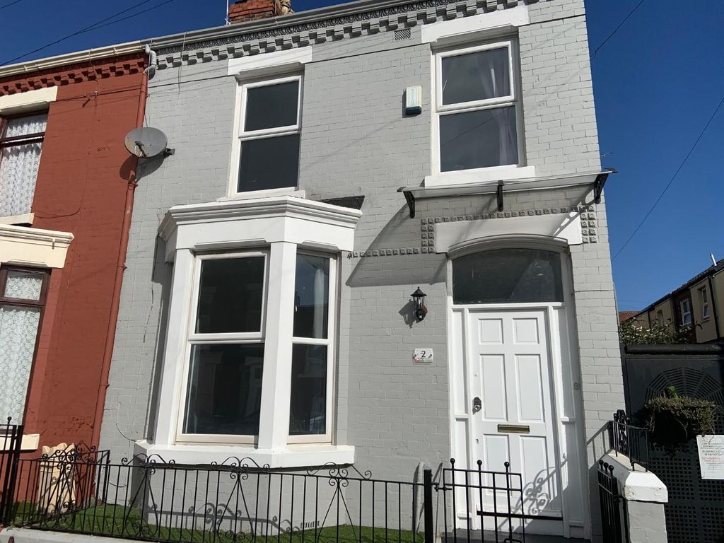 Property photo 1 of 11