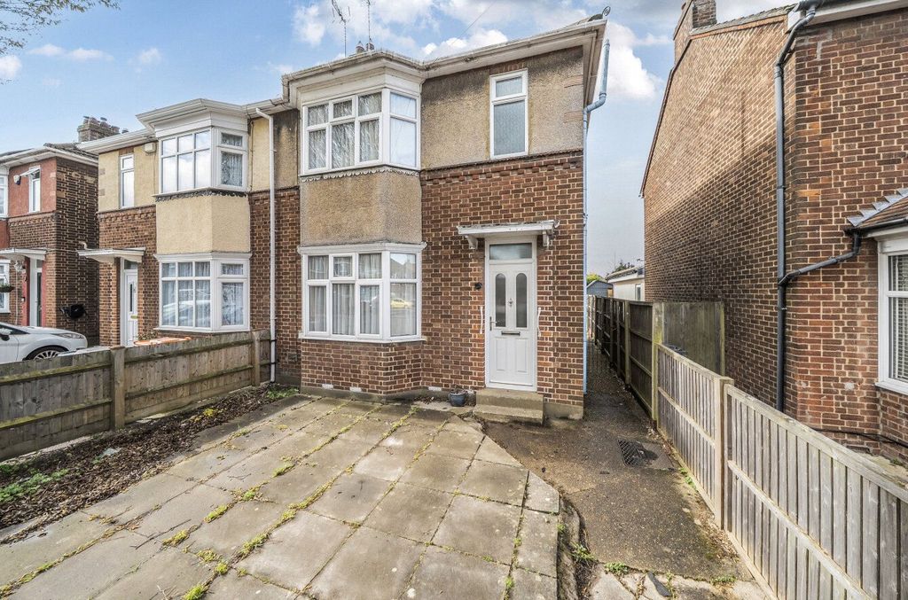 Property photo 1 of 10 1