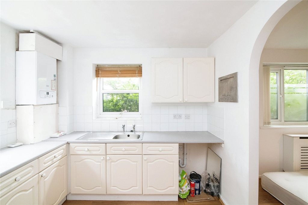 Property photo 3 of 11 Photography